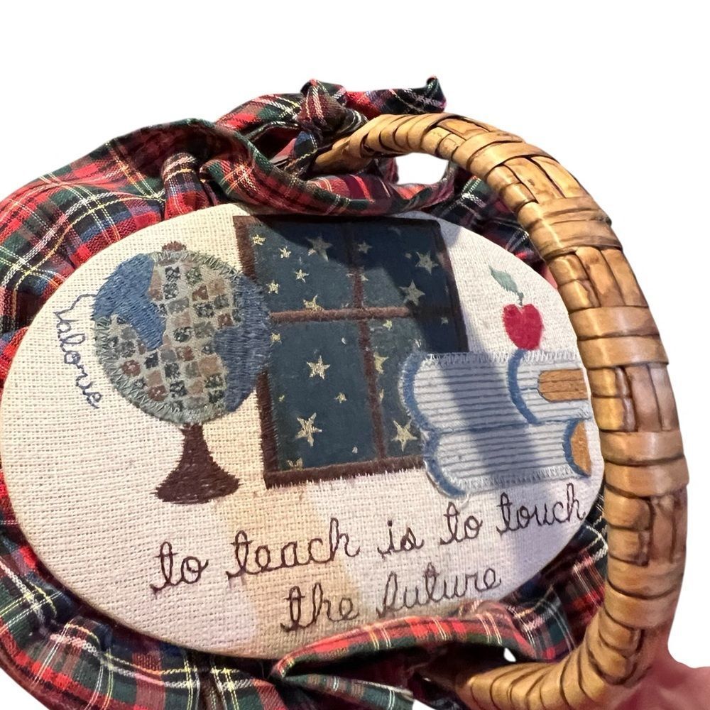 VTG 90’s Plaid “teacher themed” Basket with Embroidered top